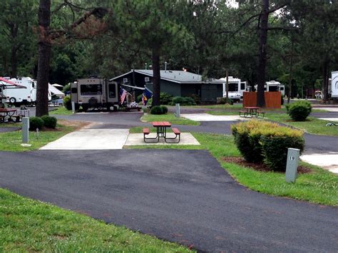 campgrounds with full hookup